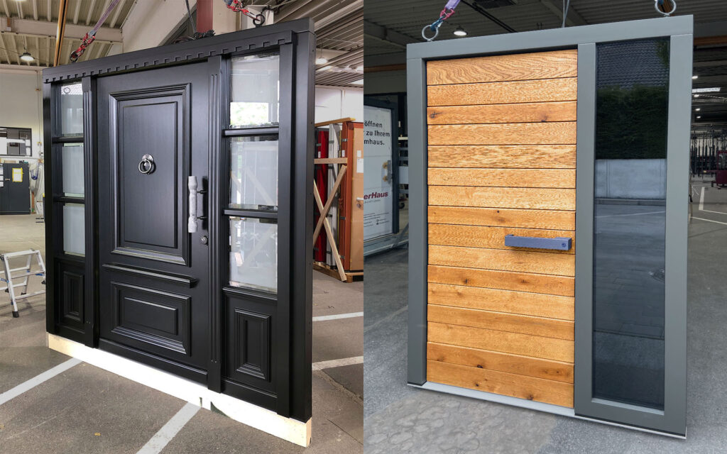 Zwei moderne Türen, eine schwarz mit Glasscheiben, die andere aus Holz und Glas.